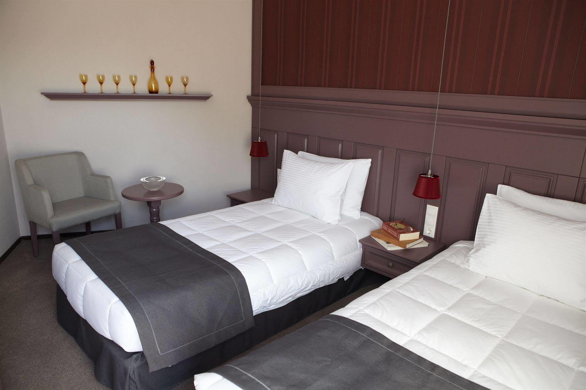 Rodopi Hotel โคโมทินี ภายนอก รูปภาพ